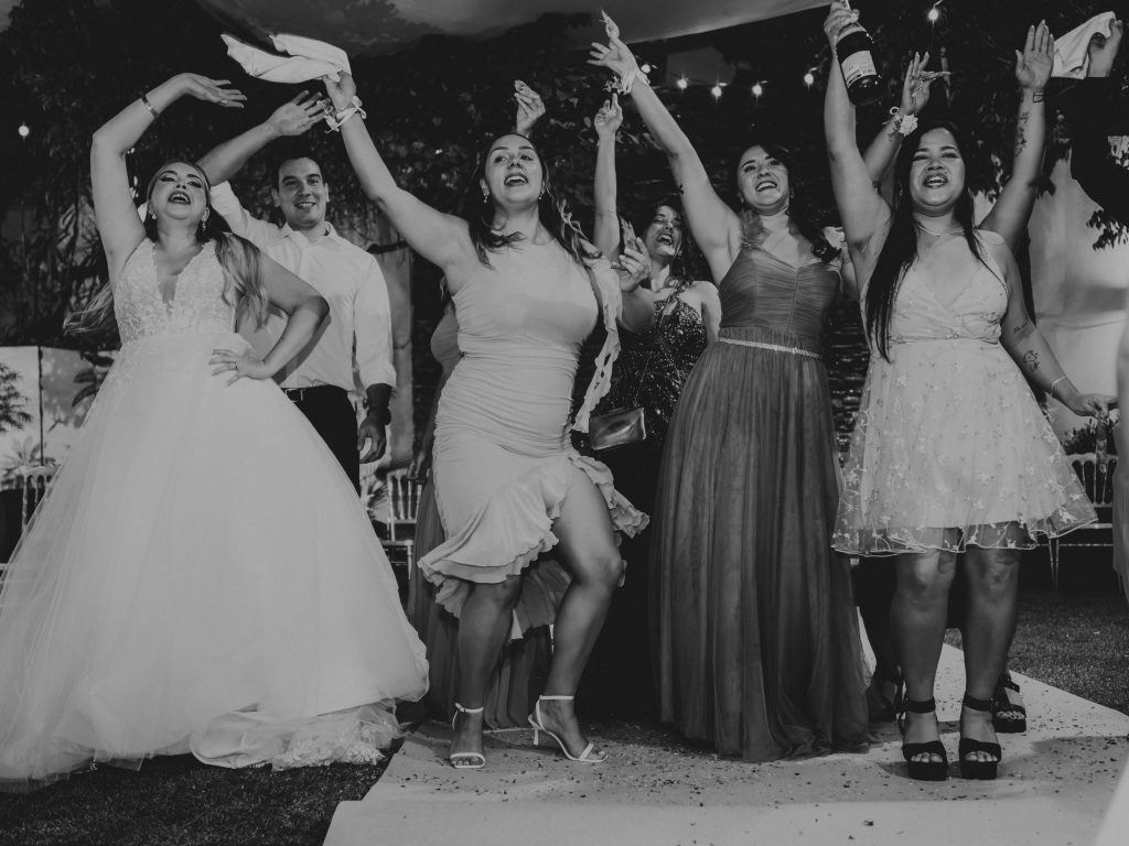 Fotógrafo de boda en Jardines El artillero y molinos en Los Yébenes Castilla la Mancha